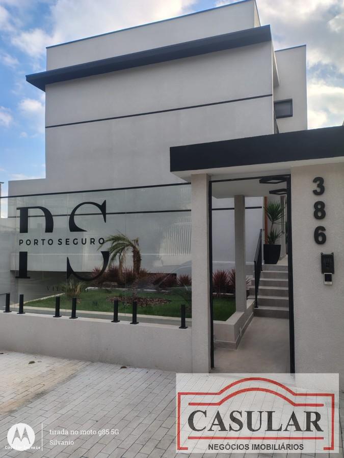 Casa em Condom�nio